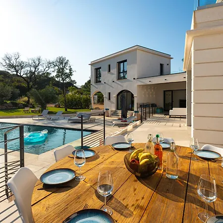 Blue Pearl 10 Pers Piscine Chauffee 10 Minutes A Pieds Sainte-Lucie de Porto-Vecchio