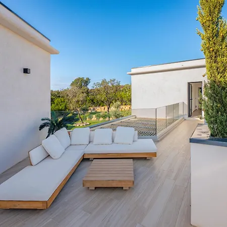 Blue Pearl 10 Pers Piscine Chauffée 10 Minutes à Pieds