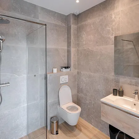 Blue Pearl 10 Pers Piscine Chauffee 10 Minutes A Pieds Βίλα