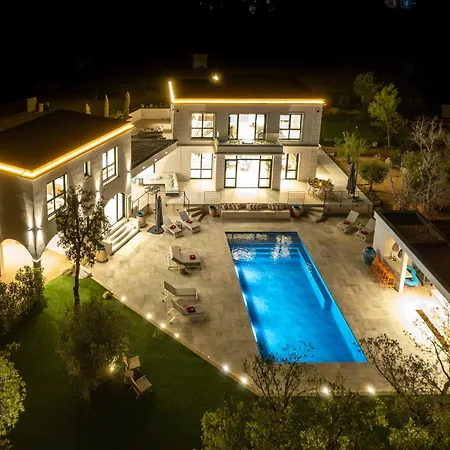 Villa Blue Pearl 10 Pers Piscine Chauffée 10 Minutes à Pieds Sainte-Lucie-de-Porto-Vecchio