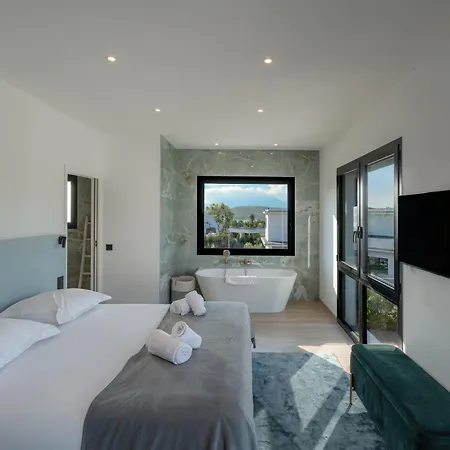 Blue Pearl 10 Pers Piscine Chauffee 10 Minutes A Pieds Sainte-Lucie de Porto-Vecchio