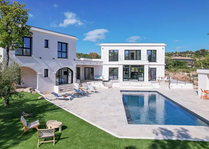 Blue Pearl 10 Pers Piscine Chauffee 10 Minutes A Pieds *