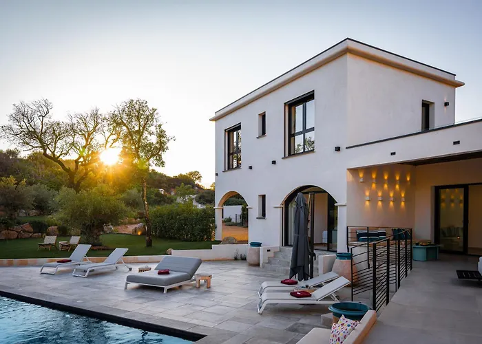 Blue Pearl 10 Pers Piscine Chauffee 10 Minutes A Pieds Vila Sainte-Lucie de Porto-Vecchio