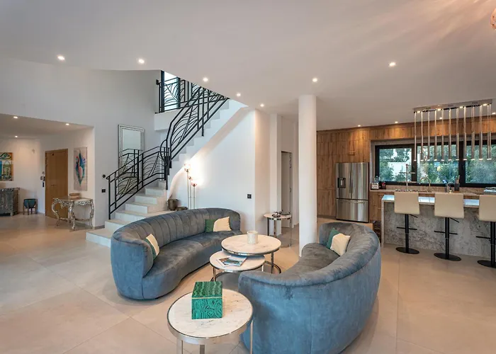 Vila Blue Pearl 10 Pers Piscine Chauffee 10 Minutes A Pieds *